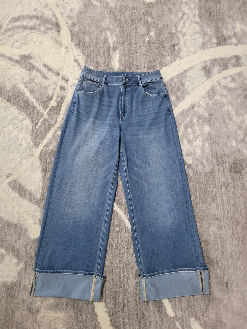 Halara High-Rise Wide Leg Jeans in Faded Blue Size M